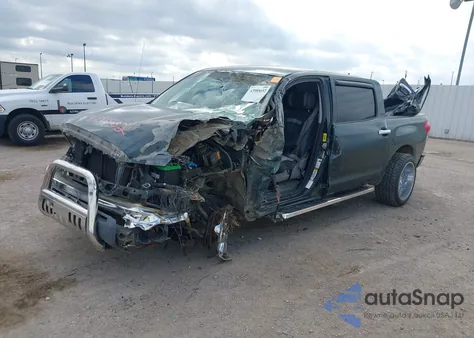 2007 Toyota Tundra Sr5 5.7L V8 z USA, uszkodzony, nr VIN 5TBEV54187S463253